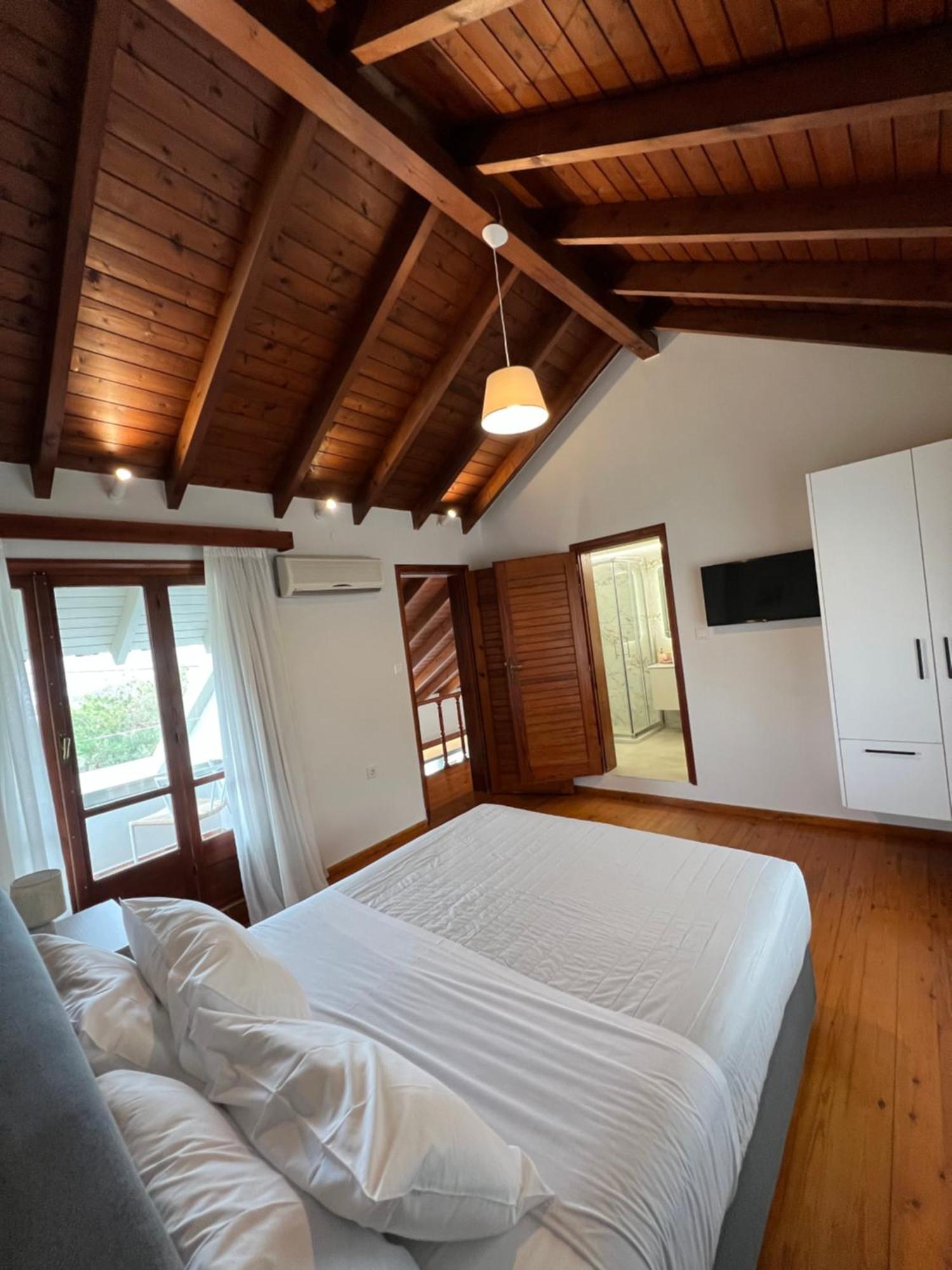 Chania Living Stories Villa With Piano Экстерьер фото