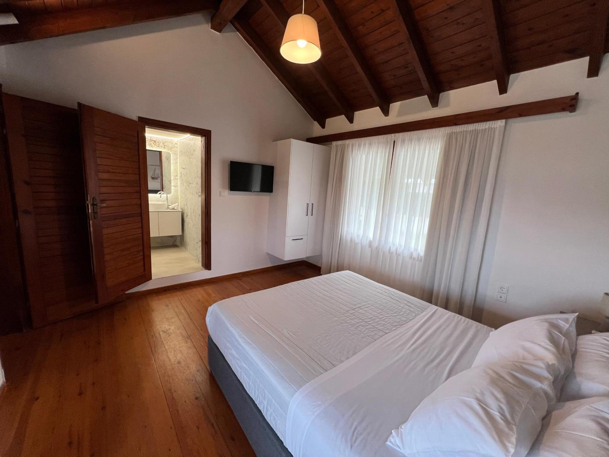 Chania Living Stories Villa With Piano Экстерьер фото